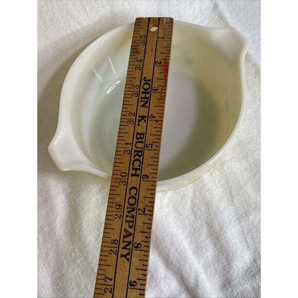 Vintage Pyrex 472-B Yellow Shenandoah 6" Diam Casserole Dish Cinderella Handles - Picture 7 of 7